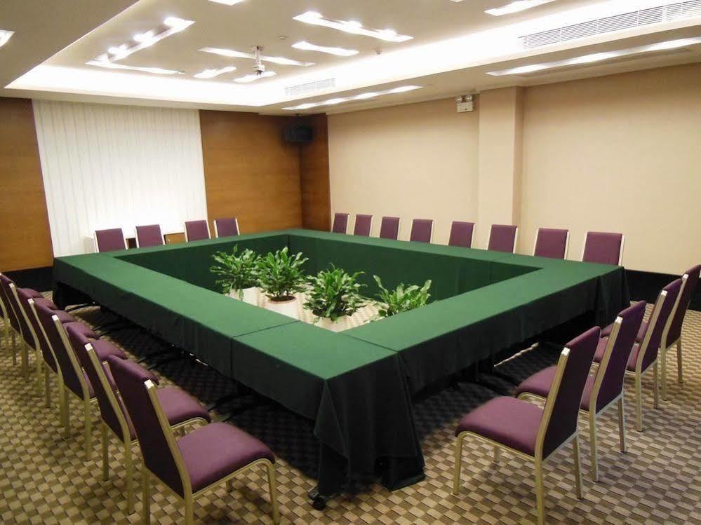 Hotel Fuhua à Zhongshan  Extérieur photo